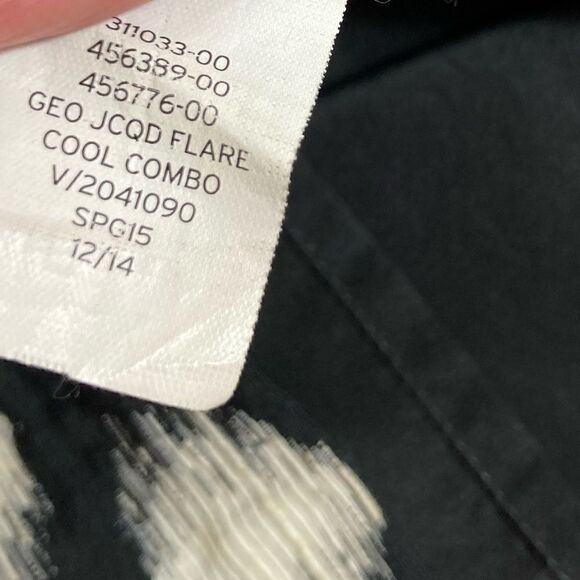 Banana Republic black and white skirt, size 14 - Picture 8 of 8